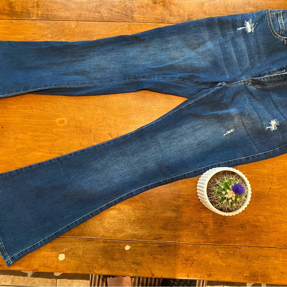 Women’s Flare Leg Jeans Size 10 Dark Wash Distressed High Rise Stretch Denim